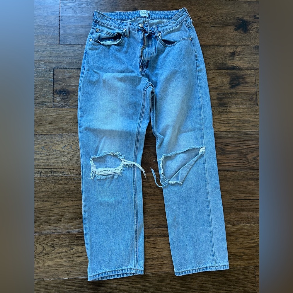 Princess Polly Jeans with ripped holes in Knee Size 6